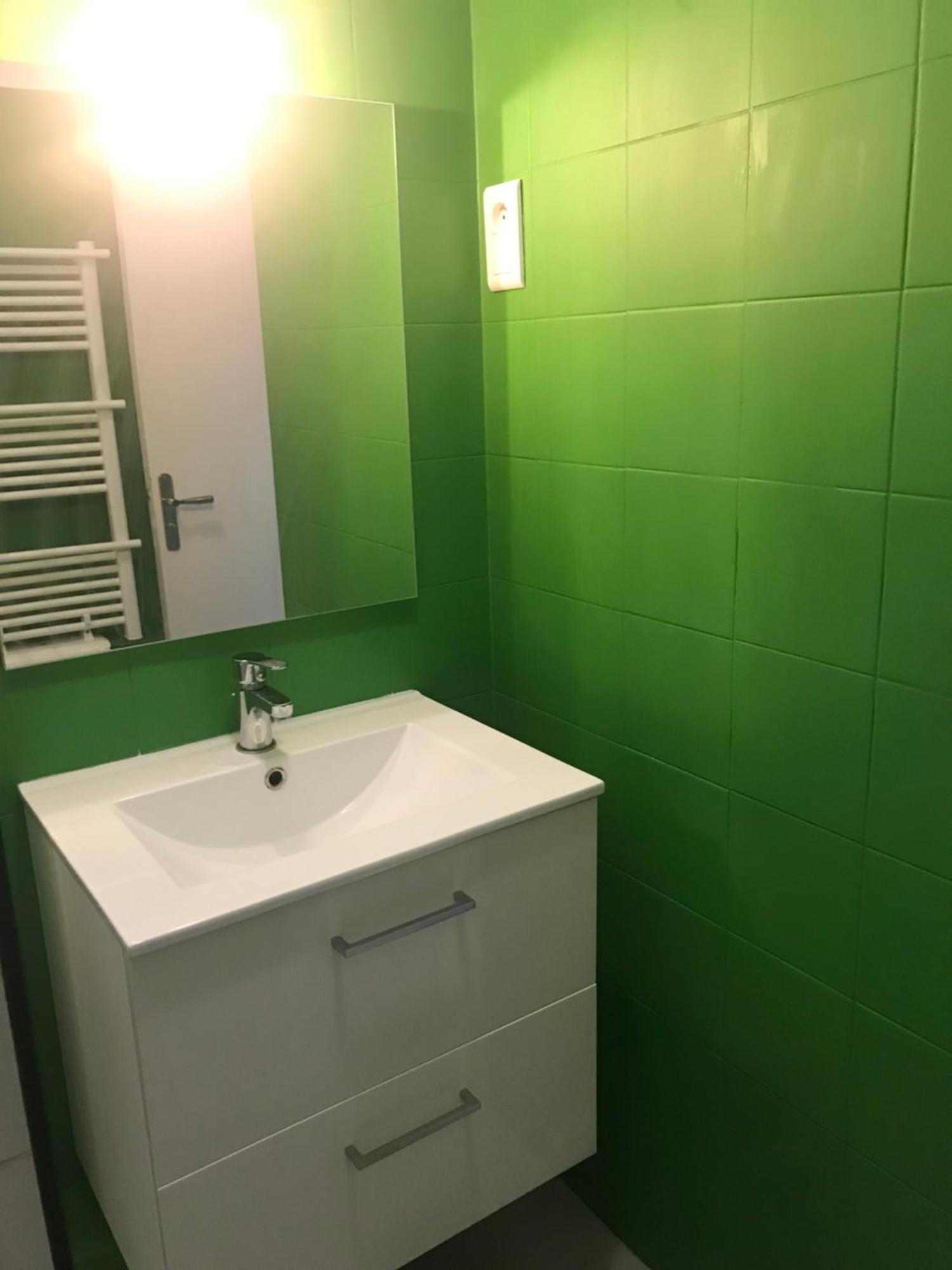 Appartement T2 De Standing Au Pied Des Plages Golfe-Juan Exteriér fotografie