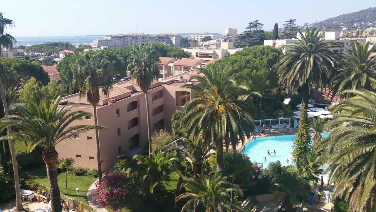 Appartement T2 De Standing Au Pied Des Plages Golfe-Juan Exteriér fotografie